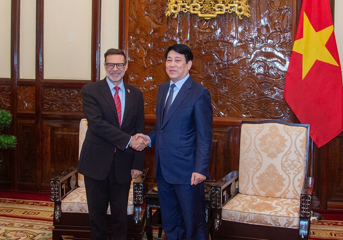 Chủ tịch nước Lương Cường tiếp Đại sứ Australia đến chào từ biệt